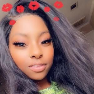 Meet your Posher, Alijah